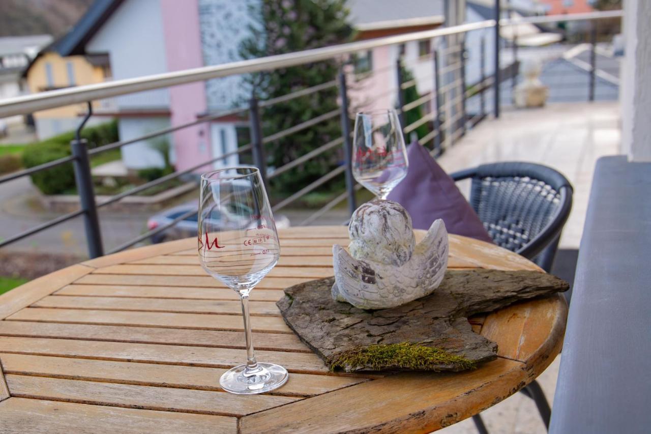 Kröv Ferienwohnung Weingut Kdm מראה חיצוני תמונה