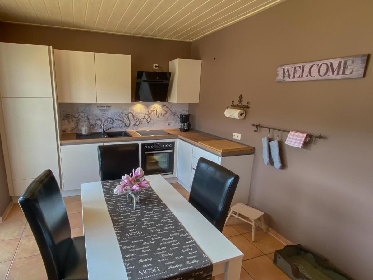 Kröv Ferienwohnung Weingut Kdm מראה חיצוני תמונה